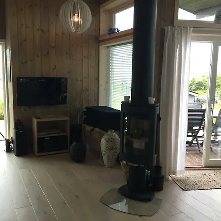Holiday home Kuvagen 29 *